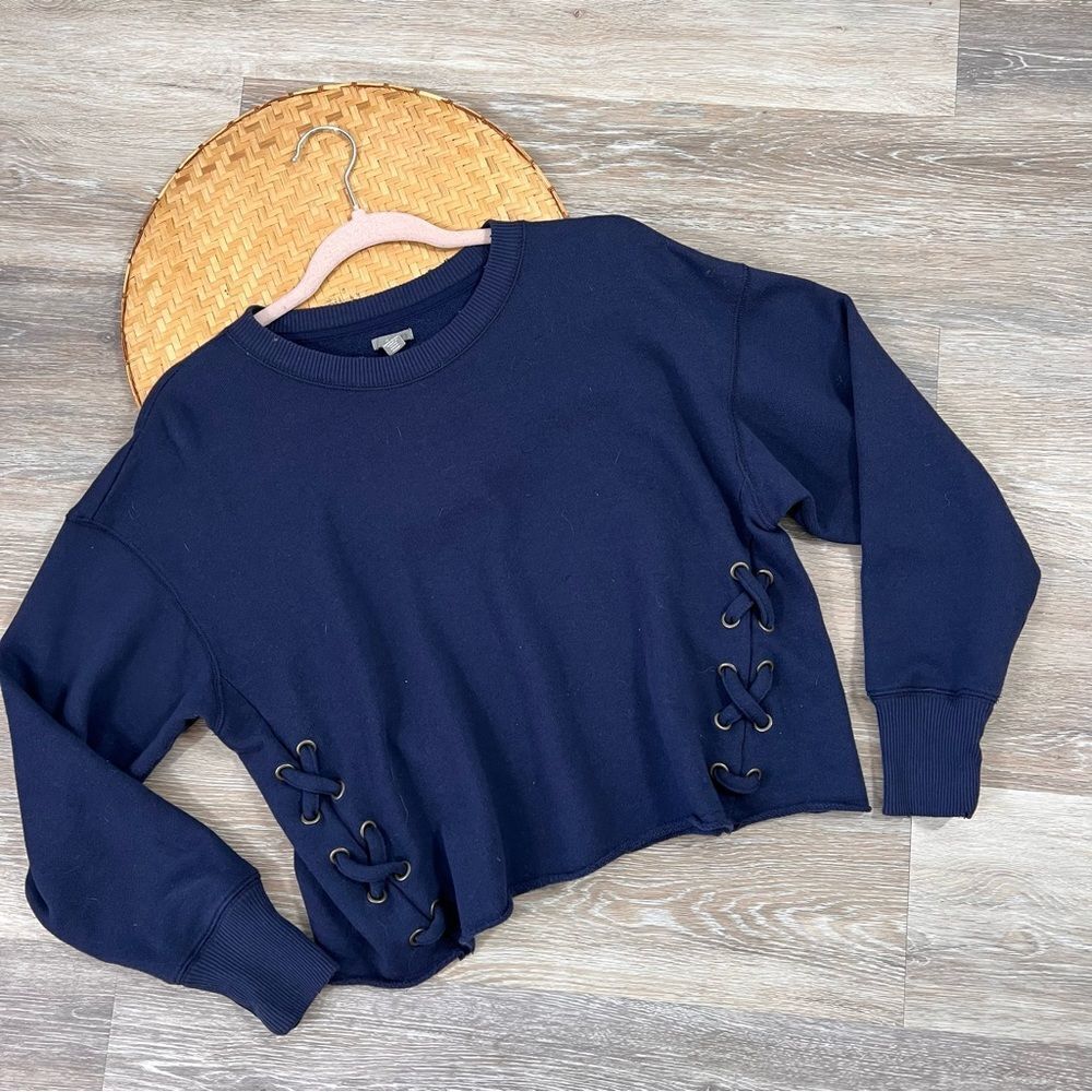 Aerie‎ navy blue lace up boxy semi cropped sweatshirt